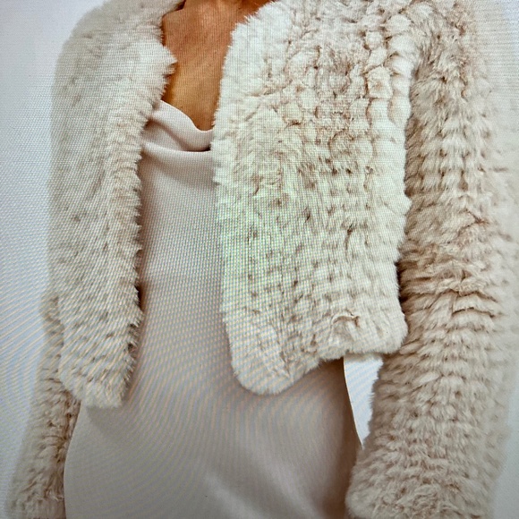 Faux Fur Bubish jacket - Picture 1 of 6